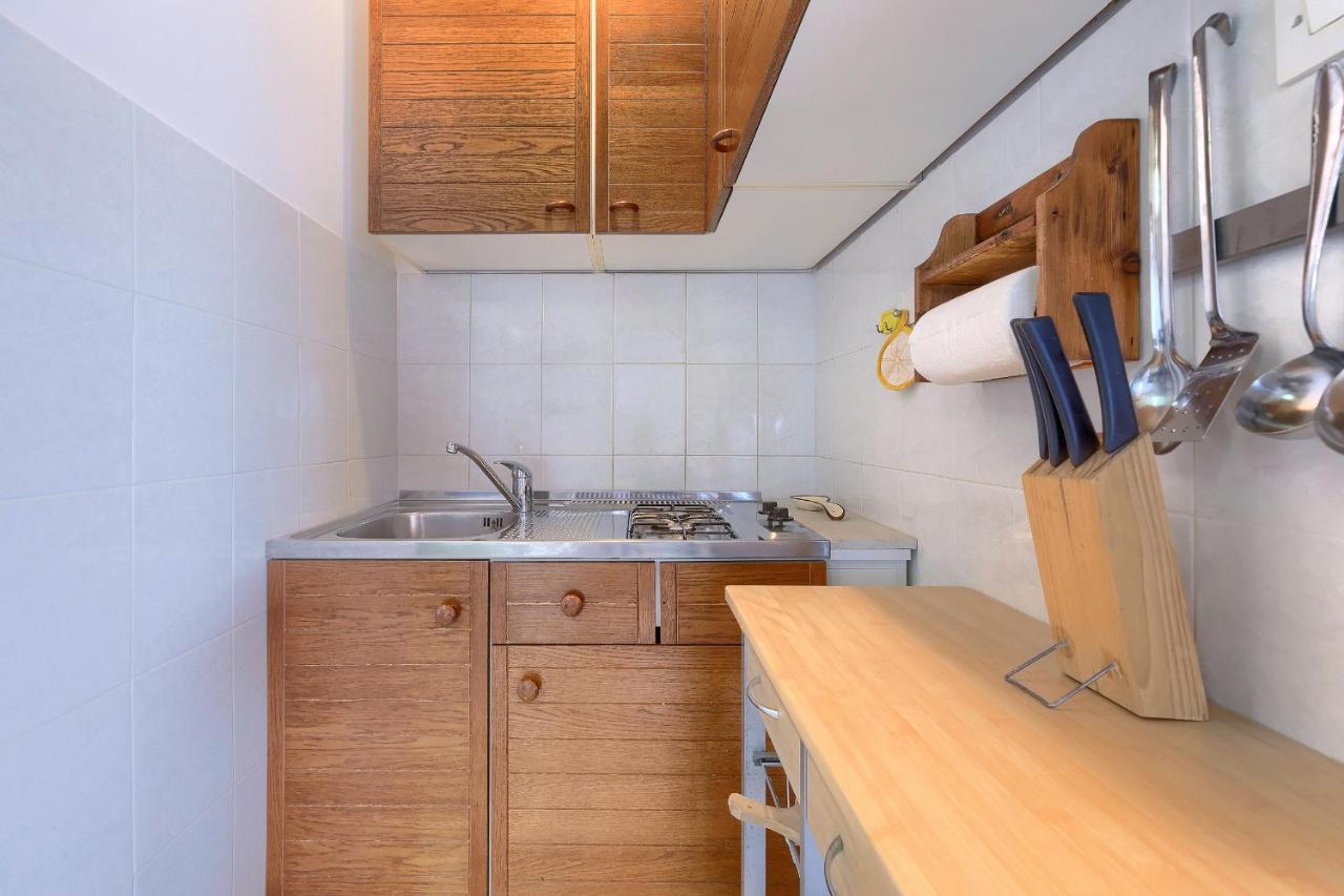 Stylish Flats With Two Bedrooms In Premantura Kültér fotó