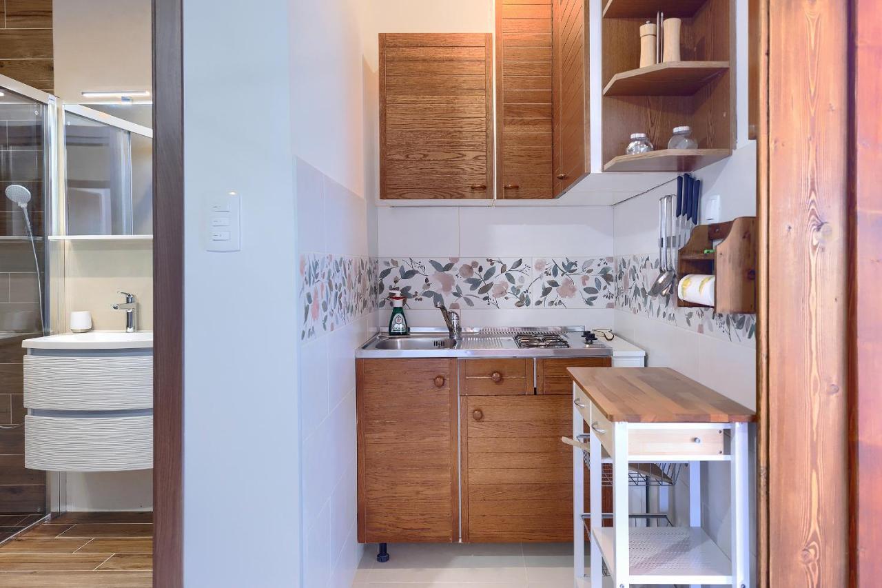 Stylish Flats With Two Bedrooms In Premantura Kültér fotó
