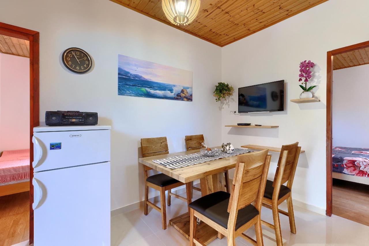 Stylish Flats With Two Bedrooms In Premantura Kültér fotó
