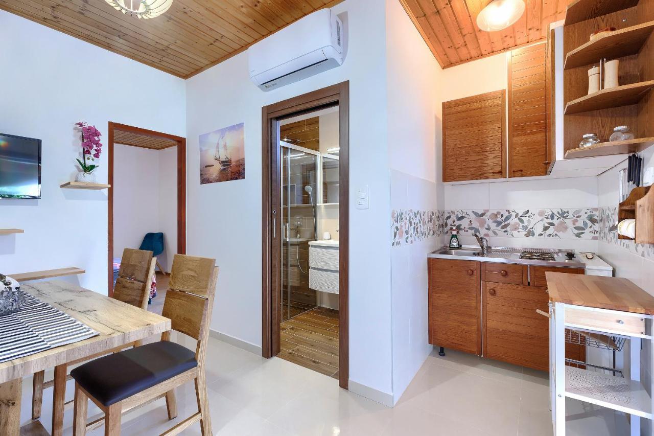 Stylish Flats With Two Bedrooms In Premantura Kültér fotó